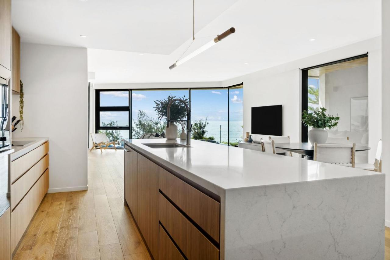 Coolum Luxe Apt First Bay 122 Coolum Beach Bagian luar foto
